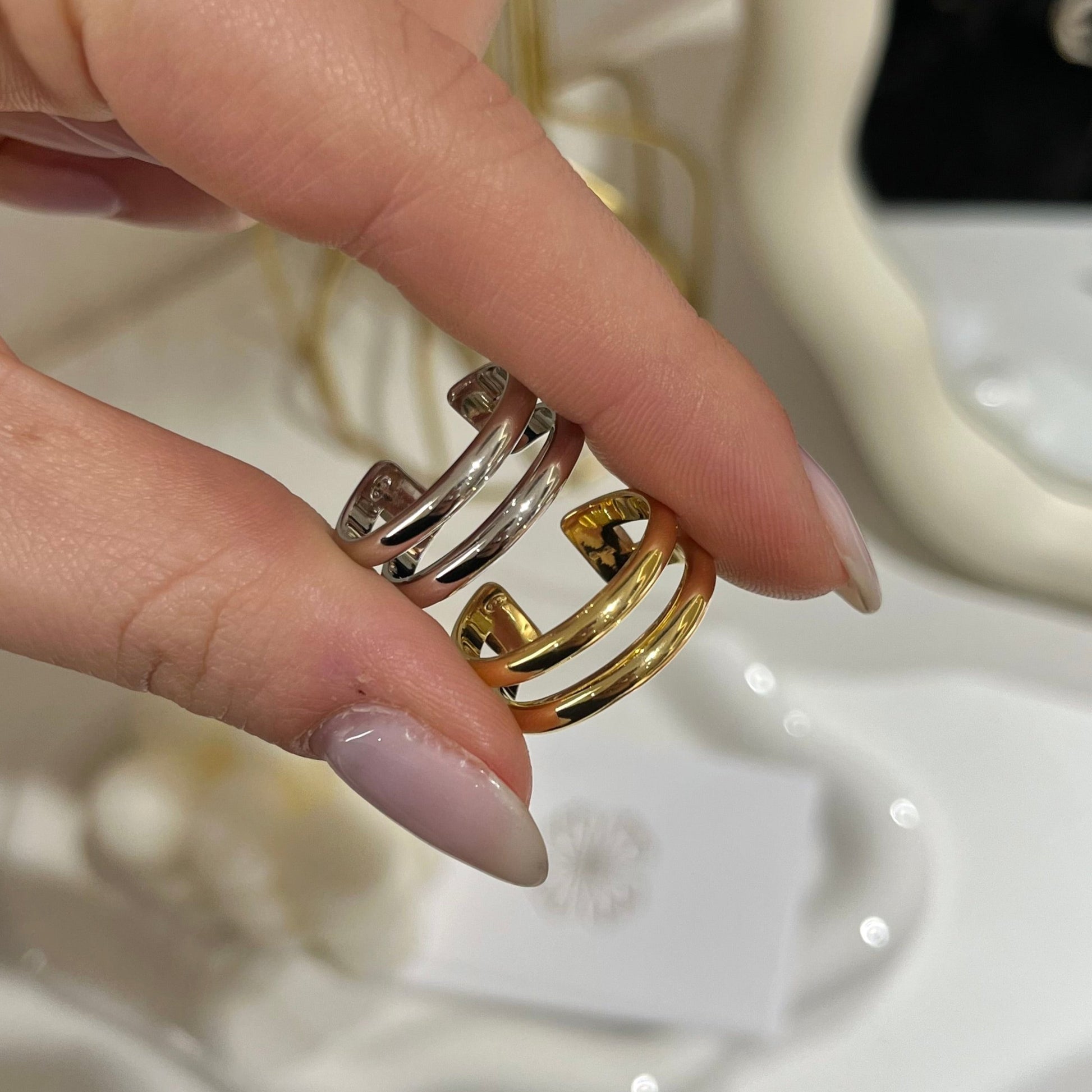 ANELLO TESS