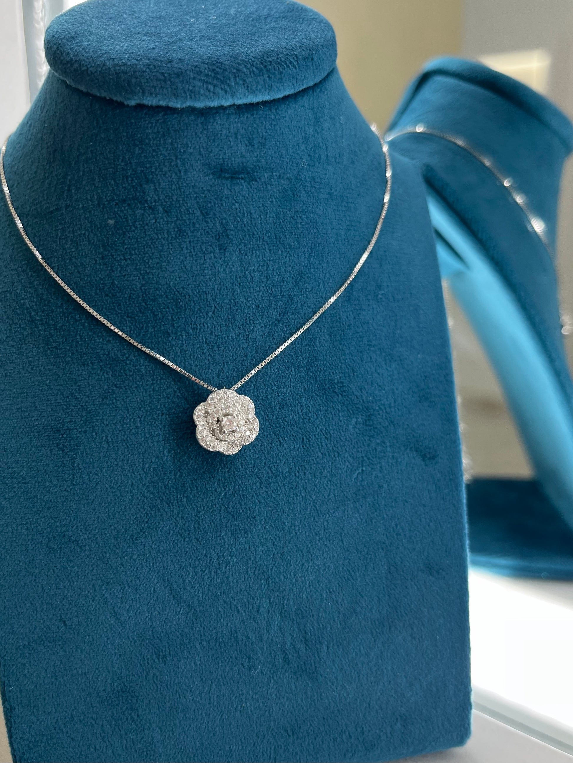 COLLANA CAMELIA