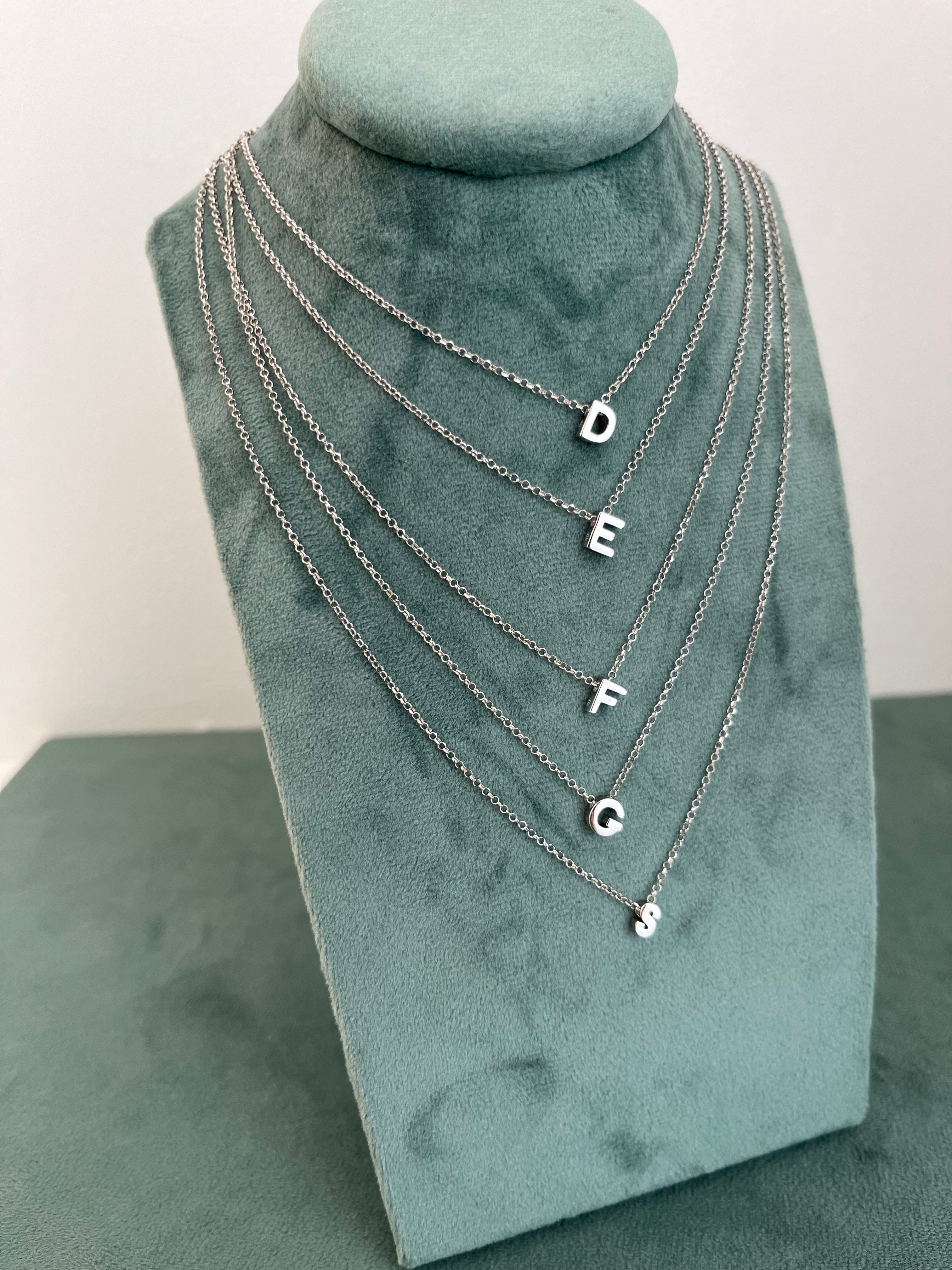 COLLANA MINIMAL NAME