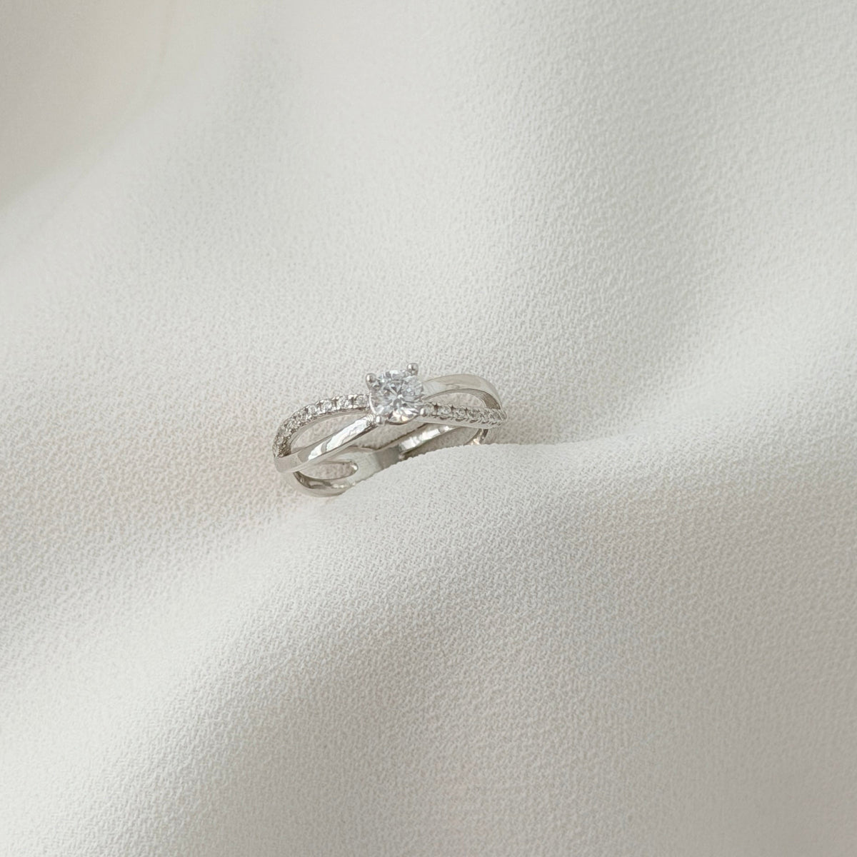 ANELLO SOLITARIO MERAVIGLIA